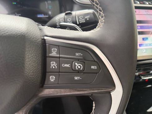 Used 2024 Jeep Grand Cherokee Limited 4xe AWD/4WD image 16