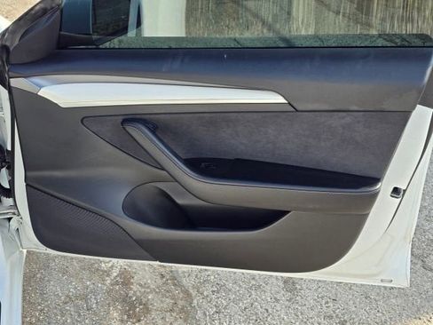 Used 2021 Tesla Model 3 Standard Range Plus RWD image 17