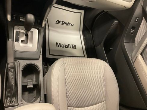 Used 2017 Subaru Forester 2.5i Premium w/ Popular Package #2A image 21
