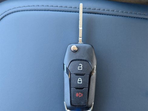 New 2026 Ford Maverick XL image 24