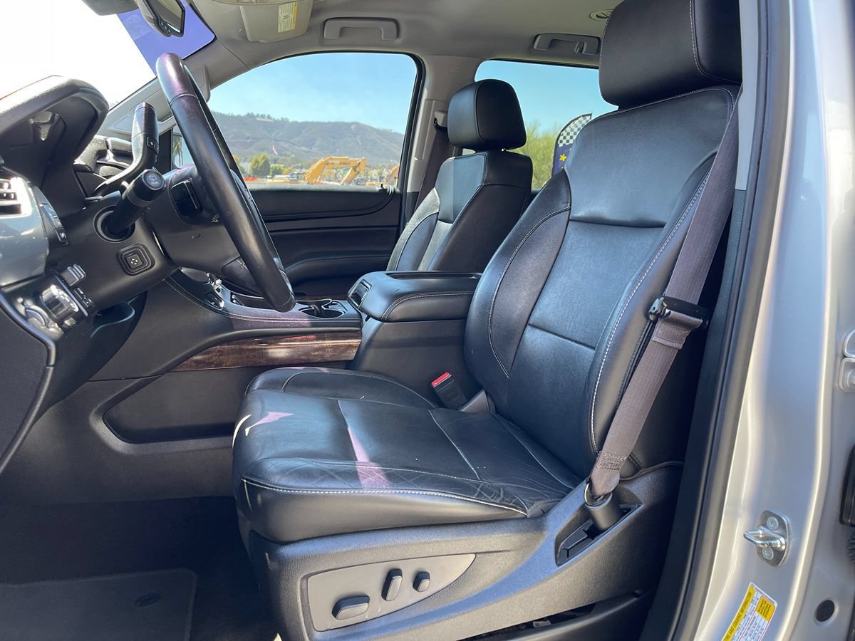 Used 2017 Chevrolet Tahoe LT w/ LT Signature Package RWD image 17