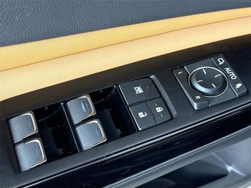 Used 2023 Lexus ES 350 w/ Premium Package image 26