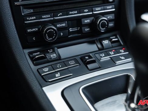 Used 2013 Porsche 911 Carrera image 16