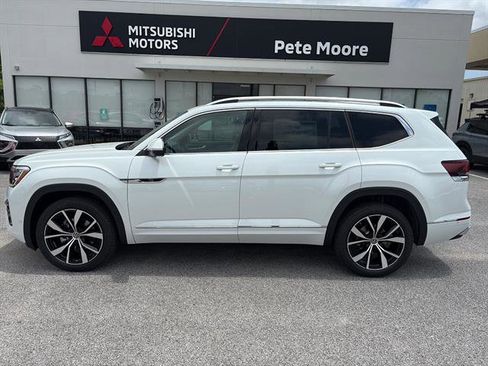 New 2026 Volkswagen Atlas SEL Premium R-Line AWD/4WD image 3