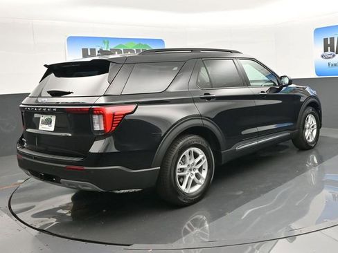 New 2025 Ford Explorer Active w/ Active Comfort Package image 5