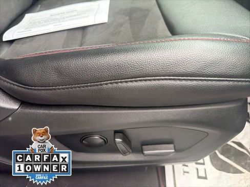 Used 2024 Ford Explorer ST-Line w/ Class IV Trailer Tow Package image 8