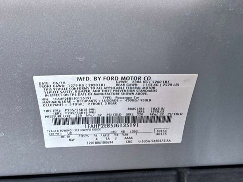 Used 2018 Ford Taurus SEL image 19