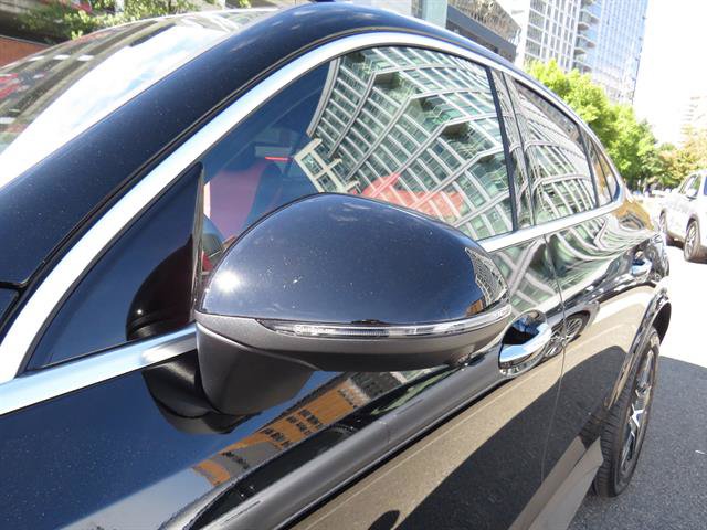 Used 2026 Mercedes-Benz GLC 300 4MATIC image 25