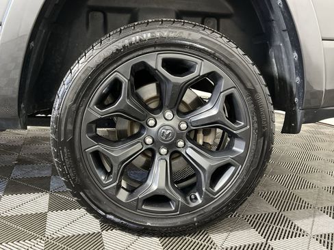 Used 2022 RAM 1500 Limited w/ Night Edition image 12