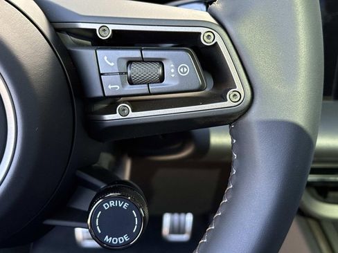 New 2025 Porsche Macan Turbo Electric image 25