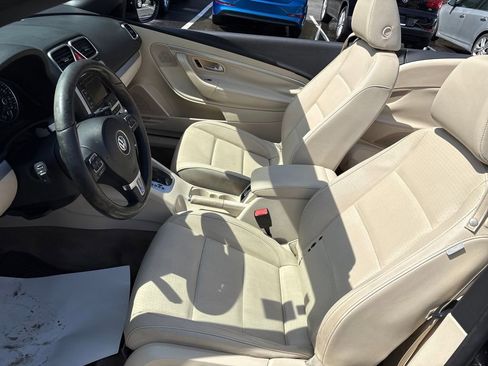 Used 2016 Volkswagen Eos Komfort FWD image 11