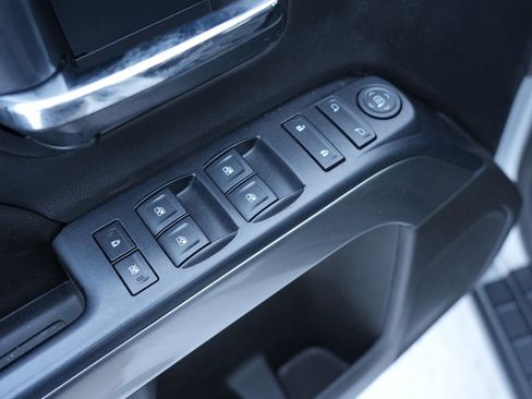 Used 2015 Chevrolet Silverado 1500 LT image 17