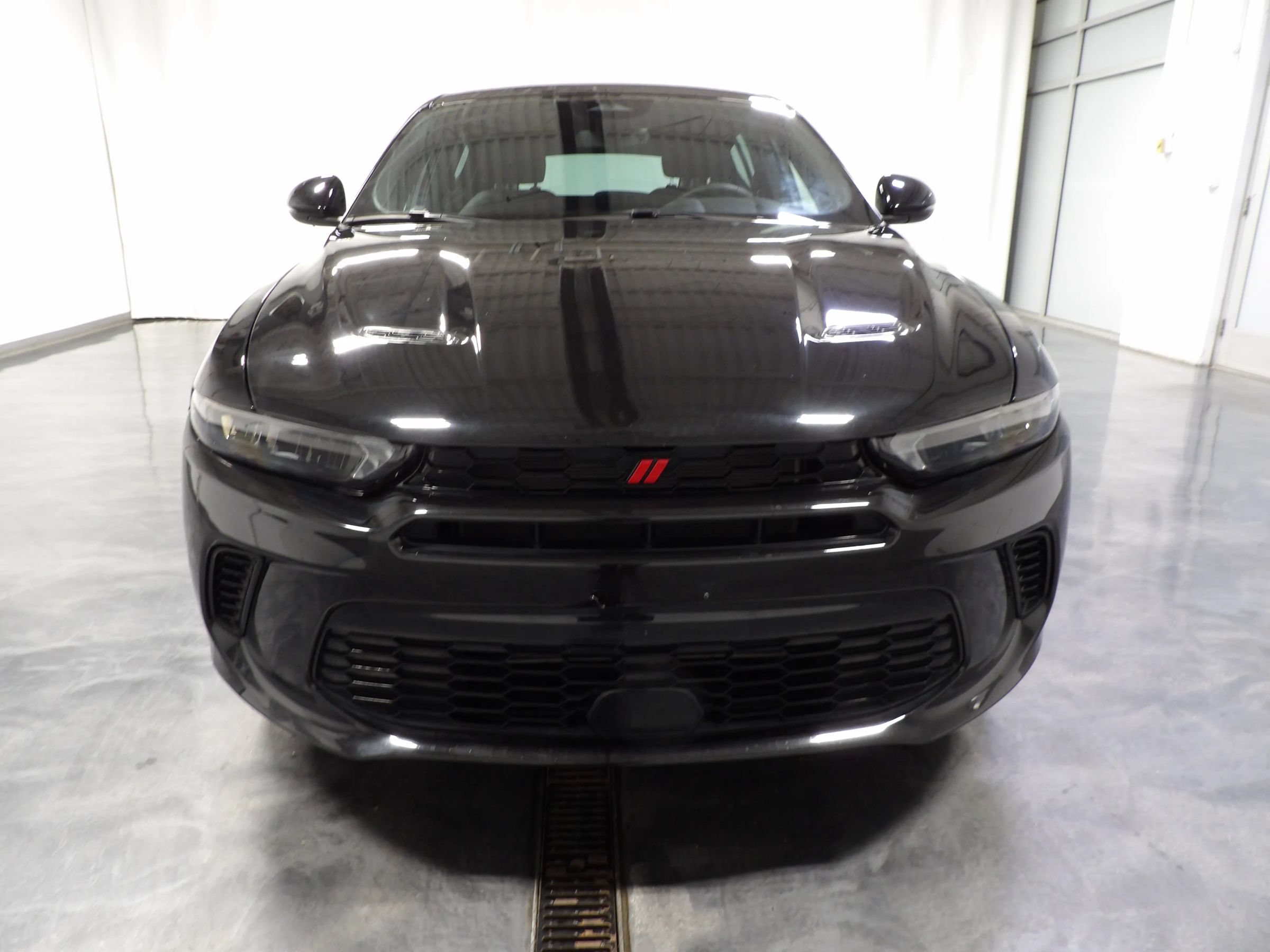 Used 2024 Dodge Hornet R/T AWD/4WD image 3