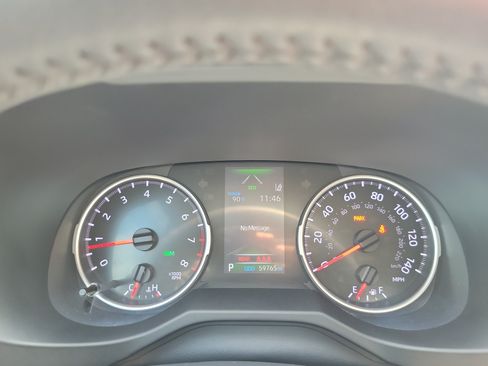 Used 2022 Toyota RAV4 XLE Premium FWD image 24