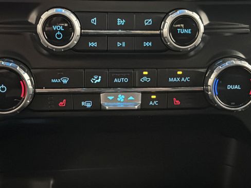 Used 2024 Ford F150 XLT w/ Equipment Group 302A MID AWD/4WD image 18