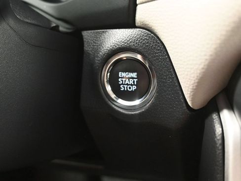 Used 2023 Toyota RAV4 XLE Premium AWD/4WD image 23