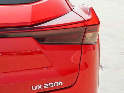 Certified 2023 Lexus UX 250h F Sport w/ Accessory Package (Z2) image 21