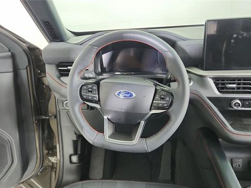 Used 2026 Ford Explorer ST-Line w/ ST-Line Street Pack AWD/4WD image 22
