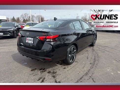 Used 2024 Nissan Versa SR image 5