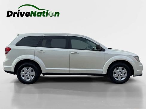 Used 2012 Dodge Journey American Value Package w/ Flexible Seating Group image 4