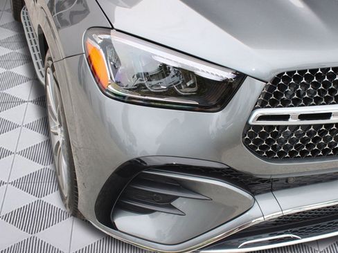 New 2026 Mercedes-Benz GLE 450 4MATIC image 11