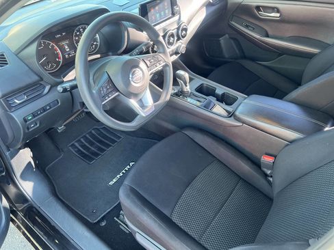 Used 2021 Nissan Sentra S image 10