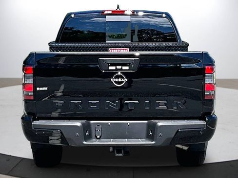 Used 2026 Nissan Frontier SV w/ SV Convenience Package RWD image 8