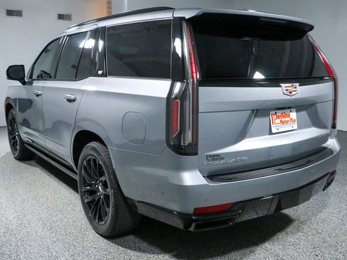 Used 2023 Cadillac Escalade Sport w/ Touring Package AWD/4WD image 9