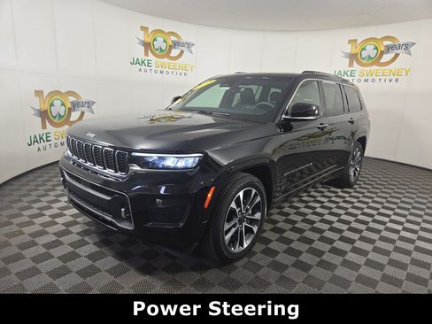Used 2023 Jeep Grand Cherokee L Overland image 3