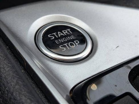Used 2024 Nissan Altima 2.5 SR FWD image 14