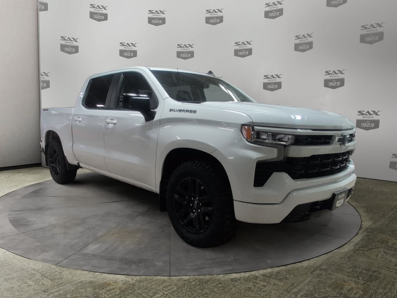 Used 2024 Chevrolet Silverado 1500 RST AWD/4WD image 1