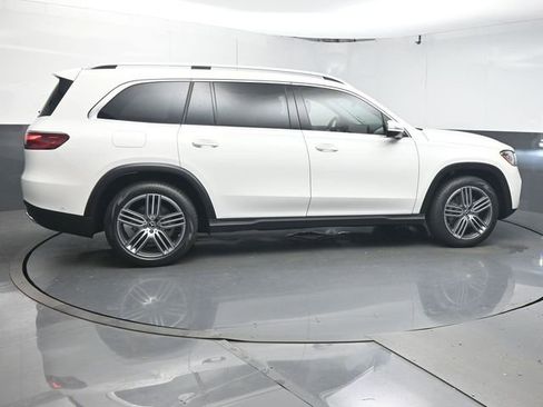 Used 2026 Mercedes-Benz GLS 450 4MATIC image 8