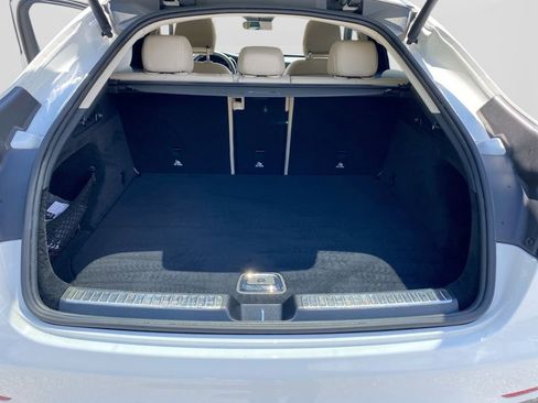 Used 2023 Mercedes-Benz GLC 300 4MATIC Coupe image 39
