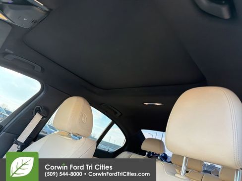 Used 2020 BMW 330i xDrive 330i xDrive w/ Convenience Package image 11