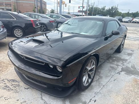 Used 2023 Dodge Challenger GT RWD image 1