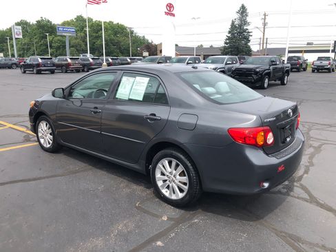Used 2010 Toyota Corolla LE FWD image 6