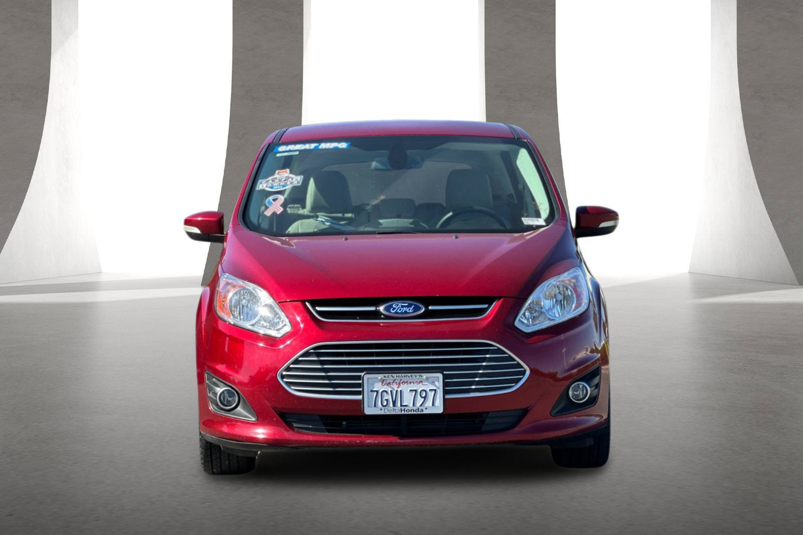 Used 2014 Ford C-MAX SEL w/ Equipment Group 302A FWD image 9