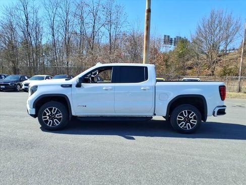 Certified 2024 GMC Sierra 1500 AT4 w/ Technology Package image 5