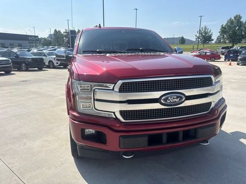 Used 2018 Ford F150 Platinum w/ Equipment Group 701A Luxury AWD/4WD image 5