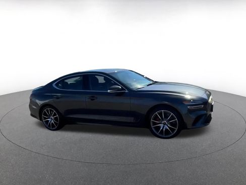 Used 2025 Genesis G70 2.5T image 2