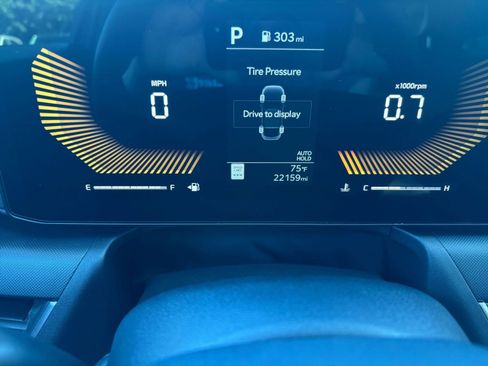 Used 2025 Kia K4 LXS image 41