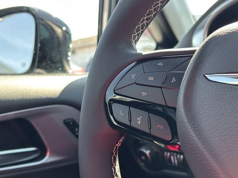 New 2026 Chrysler Pacifica Limited AWD/4WD image 44