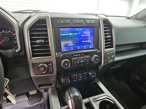 Used 2019 Ford F150 Raptor w/ Equipment Group 801A Mid AWD/4WD image 14