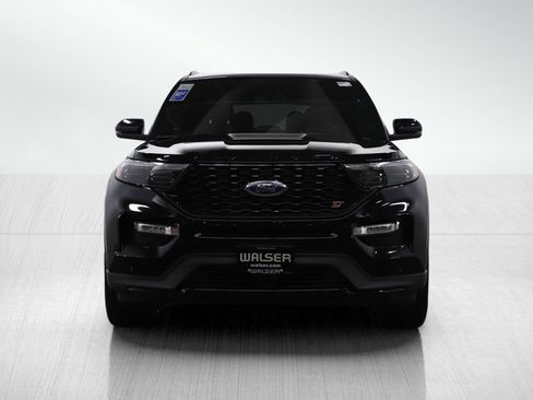 Used 2020 Ford Explorer ST w/ ST Street Pack image 8
