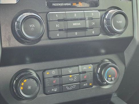 Used 2020 Ford F150 XLT w/ Equipment Group 302A Luxury AWD/4WD image 8