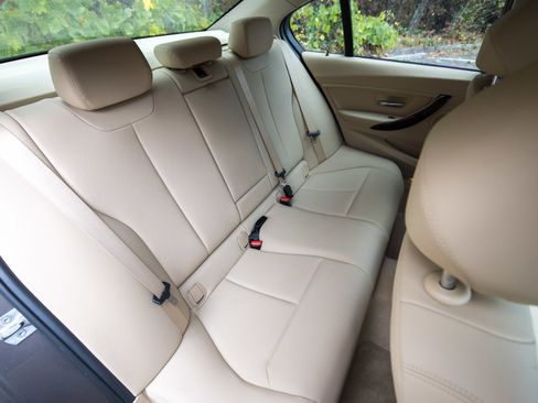 Used 2015 BMW 328i Sedan image 15