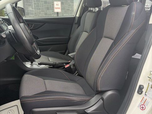 Used 2019 Subaru Crosstrek 2.0i Premium image 9