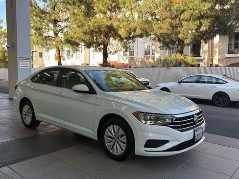 Used 2019 Volkswagen Jetta S w/ Driver Assistance Package FWD image 7