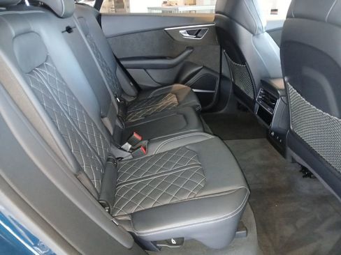 Used 2022 Audi SQ8 Prestige image 22