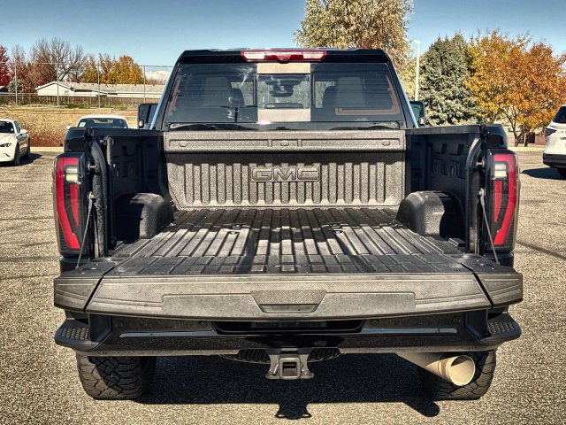 Used 2025 GMC Sierra 3500 AT4 w/ AT4 Premium Plus Package AWD/4WD image 23